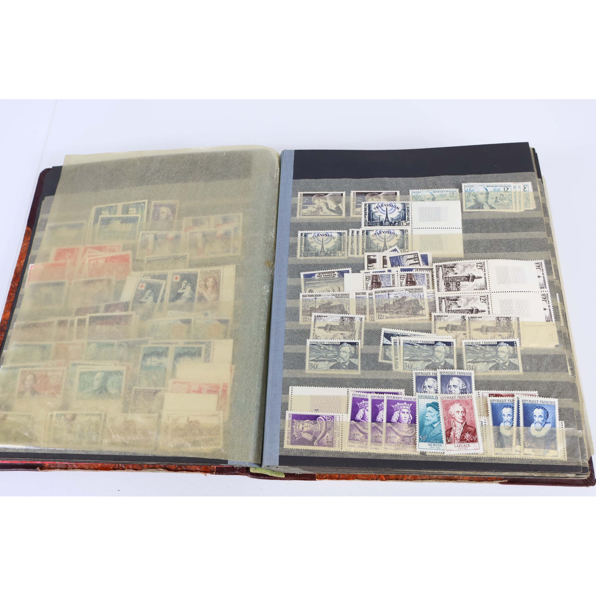 FRANCE STOCK DE TIMBRES DE 1952 À 1962 TIMBRES NEUFS**/* COTE TRÈS IMPORTANTE