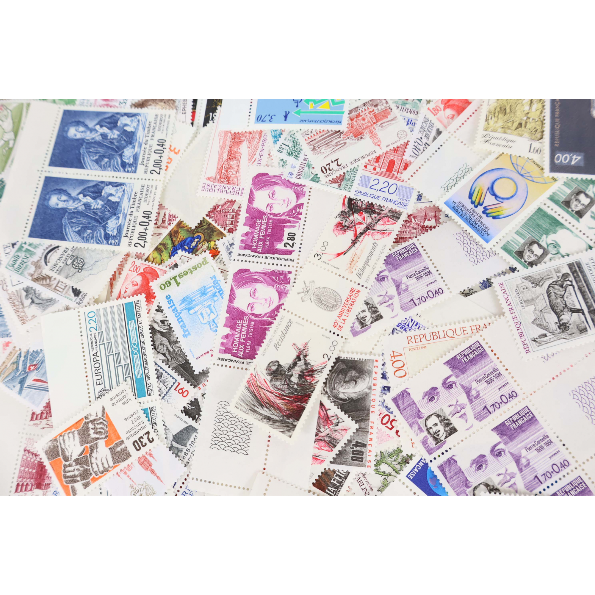 FRANCE LOT DE TIMBRES NEUFS** EN FRANCS FACIALE 1583 FFr AU DESSUS DE 1FFr