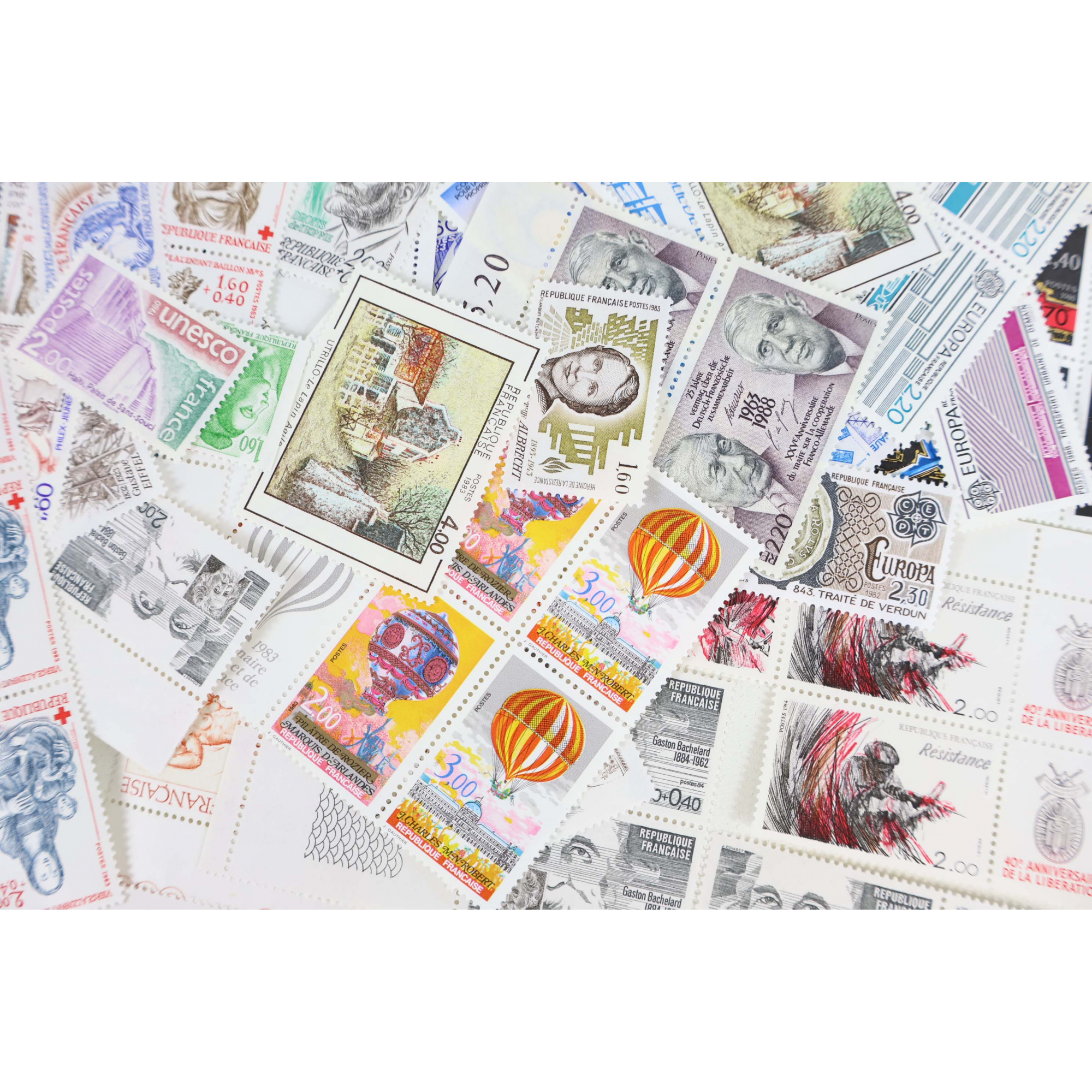 FRANCE LOT DE TIMBRES NEUFS** EN FRANCS FACIALE 1583 FFr AU DESSUS DE 1FFr