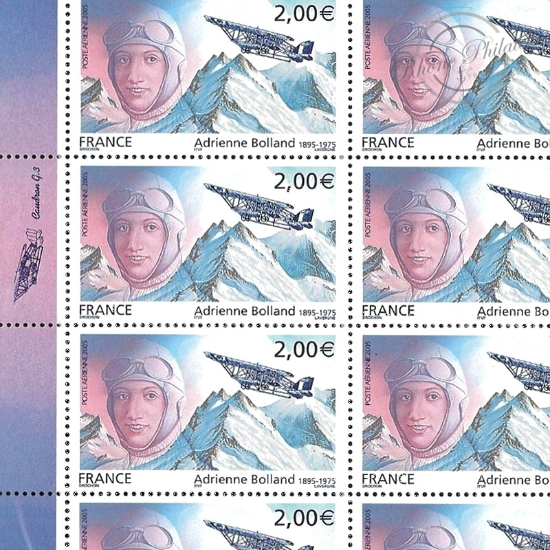 POSTE AERIENNE N° 68 ADRIENNE BOLLAND COLLECTOR FEUILLE DE 10 TIMBRES NEUFS**