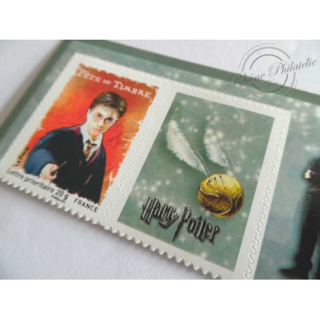 TIMBRE POSTE AUTOADHESIF 114 HARRY POTTER, partie de feuille (4024A)  (Fête du timbre 2007)