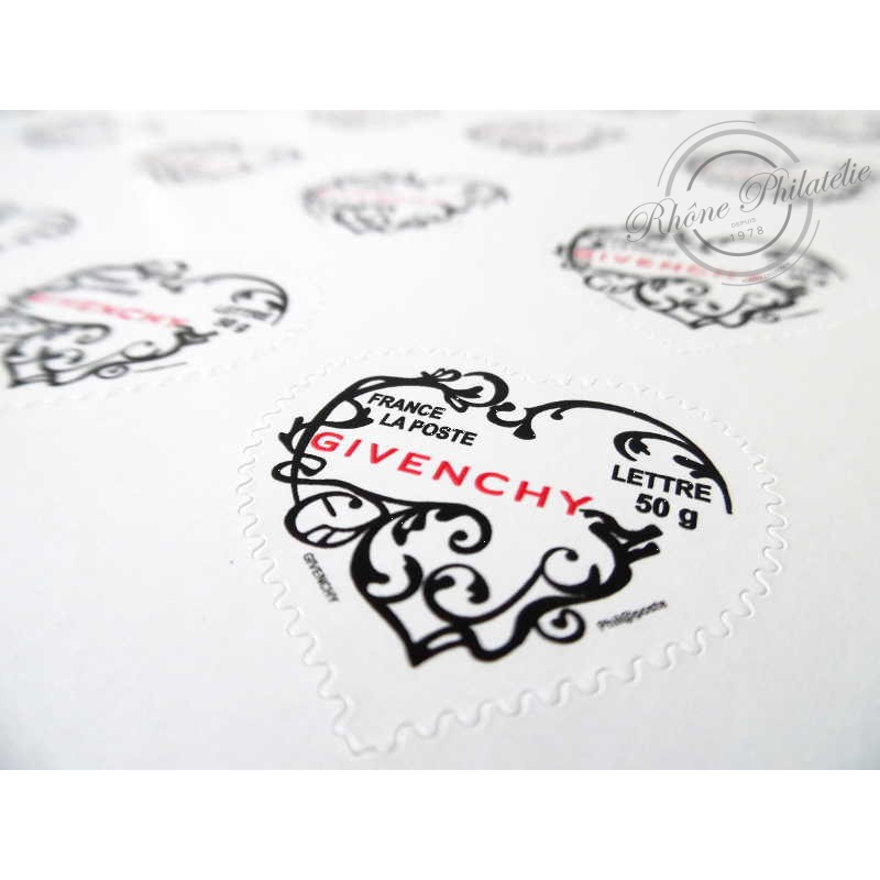 FEUILLE TIMBRES POSTE AUTOADHESIFS 103 COEURS 2007 GIVENCHY POUR LETTRE 50G