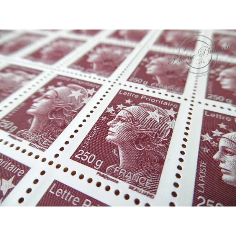 FEUILLES TIMBRES POSTE N°4571 MARIANNE DE BEAUJARD (2011) BRUN PRUNE LETTRE 250G
