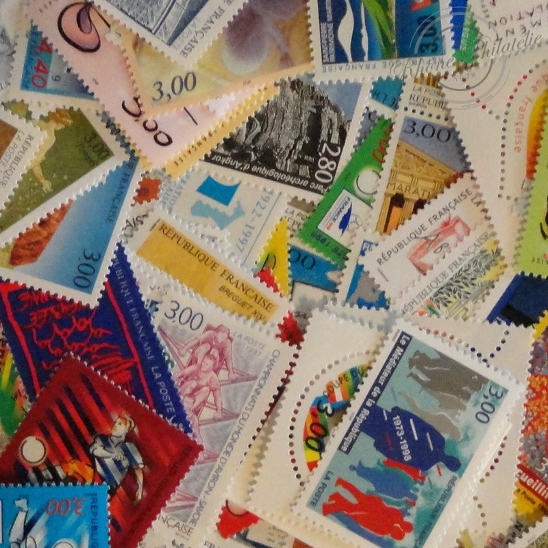 LOT TIMBRES-POSTE EN FRANCS FACIALE 115€, 30% DE REMISE