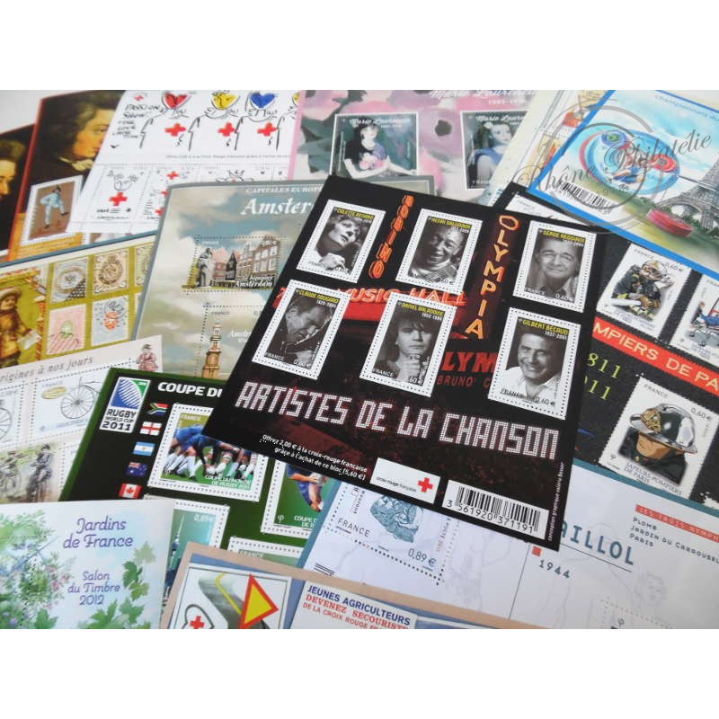 LOT DE BLOCS DE TIMBRES POSTE EN EUROS VALEUR FACIALE 48€