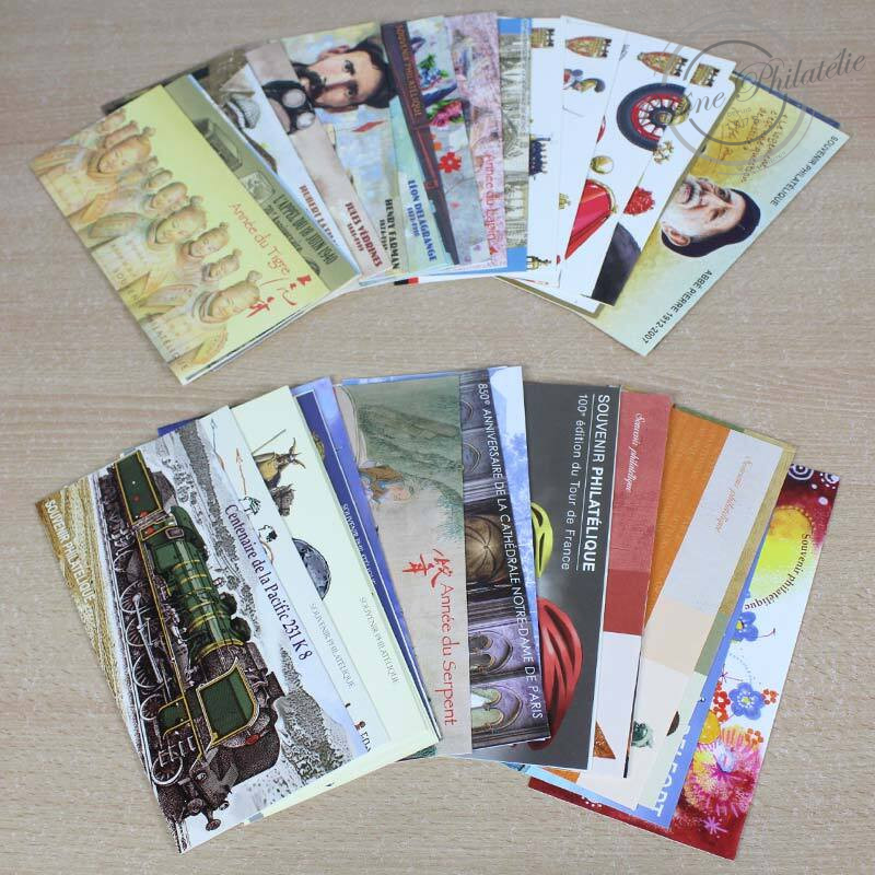 LOT BLOCS SOUVENIRS N° 47 A 90 SERIE COMPLETE DE 2010 à 2013