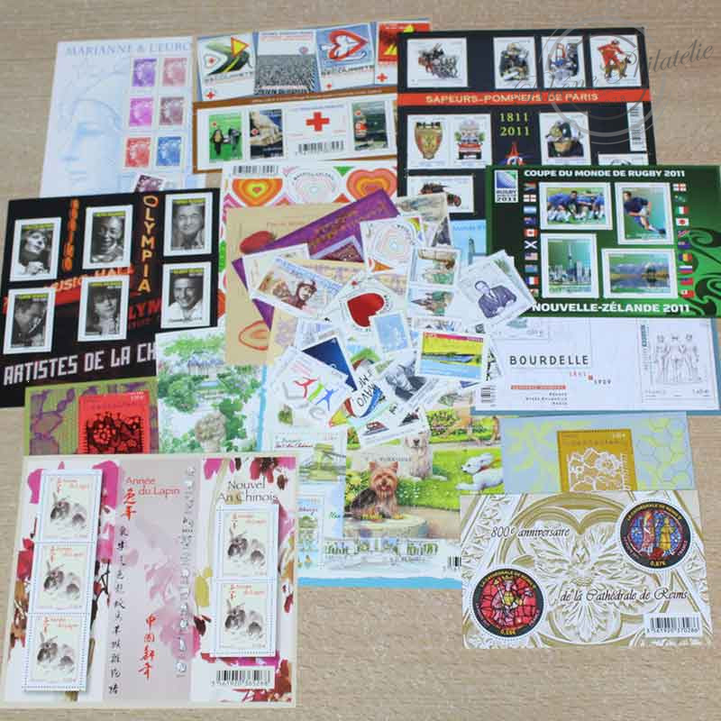 LOT DE TIMBRES DIVERS EN EUROS DE 2011, VALEUR FACIALE DE 110€