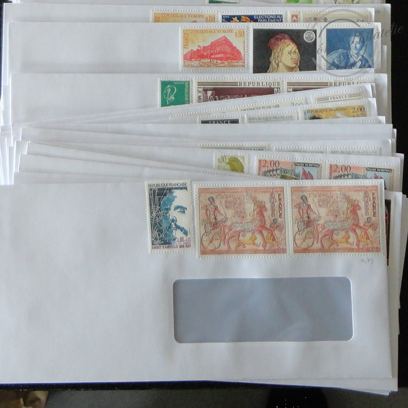 LOT DE 200 ENVELOPPES AFFRANCHIES LETTRE VERTE 20g