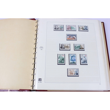 COLLECTION FRANCE 1966- 1978 TIMBRES NEUFS+ QUELQUES OBLITÉRÉS, ALBUM SAFE