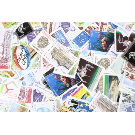 LOT DE 100 TIMBRES FRANCE NEUFS AFFRANCHISSEMENT 0.60 EUROS, SOUS FACIALE