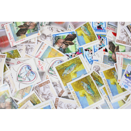 LOT DE 100 TIMBRES FRANCE NEUFS AFFRANCHISSEMENT 0.75 EUROS, SOUS FACIALE