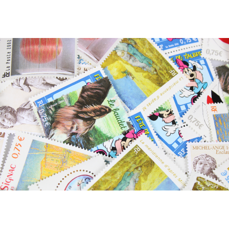 LOT DE 100 TIMBRES FRANCE NEUFS AFFRANCHISSEMENT 0.75 EUROS, SOUS FACIALE