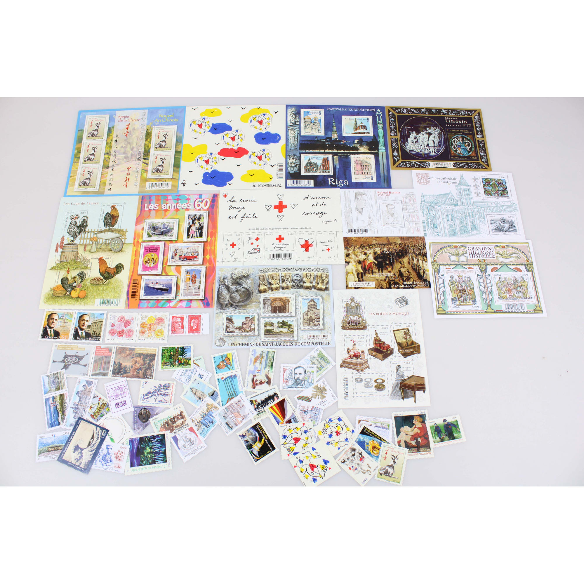 COLLECTION DE FRANCE TIMBRES ET BLOCS ANNÉE 2015 NEUFS** FACIALE 88 EUROS