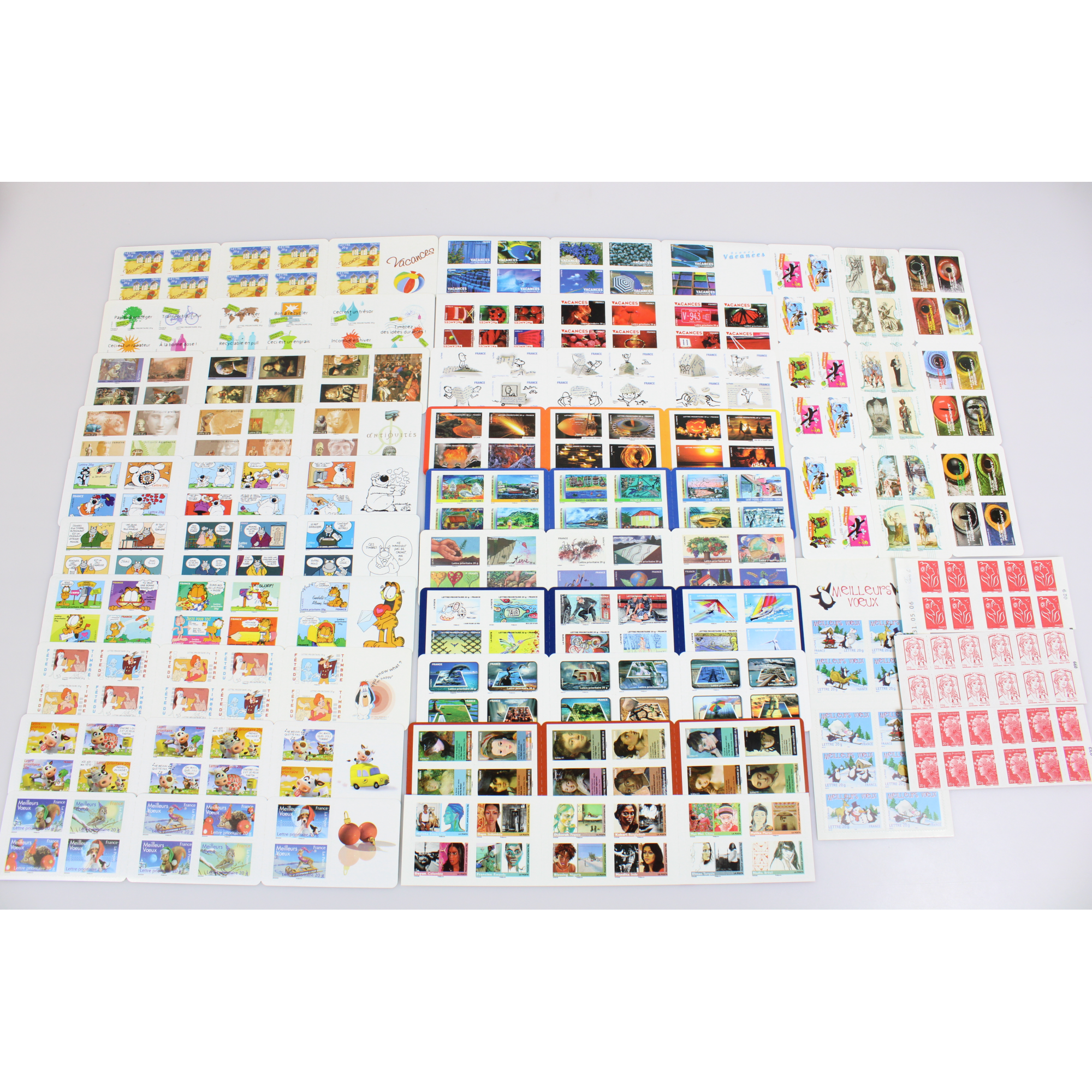 LOT DE CARNETS AUTOADHÉSIFS, 300 TIMBRES POSTE LETTRES 20G POUR AFFRANCHISSEMENT