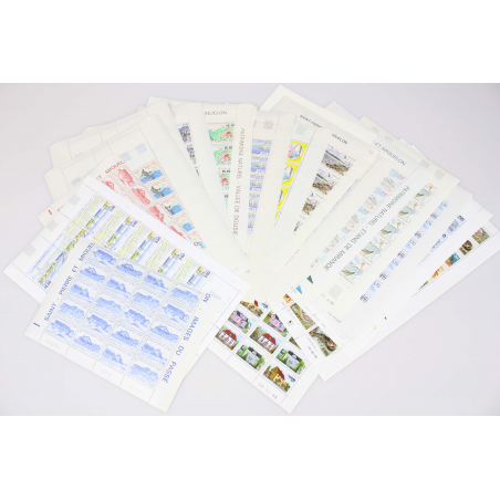 STOCK FEUILLES SAINT PIERRE ET MIQUELON ANNÉES 80/90 TIMBRES NEUFS, FACIALE 413€