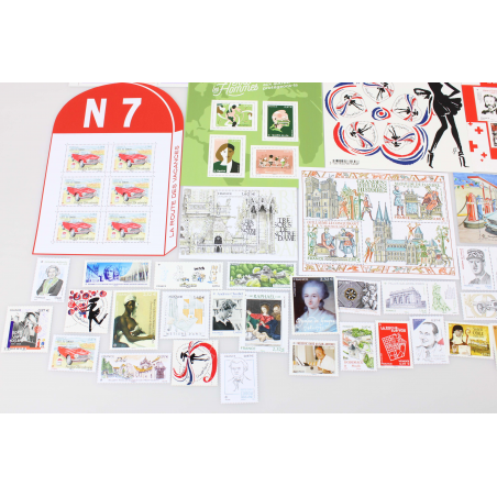 COLLECTION DE FRANCE ANNÉE 2020 TIMBRES NEUFS, TP ET BLOCS FACIALE 118 EUROS