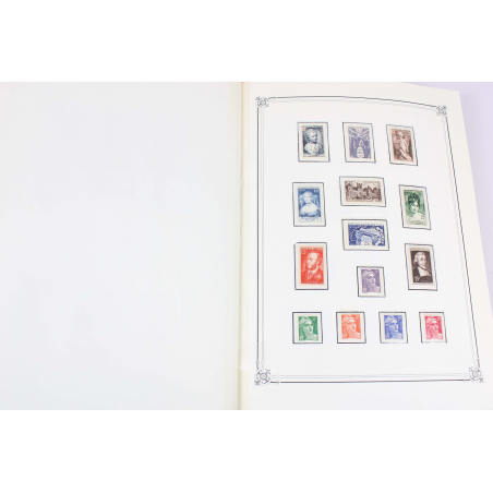 COLLECTION DE FRANCE TIMBRES NEUFS DE 1950 A 1974 DANS UN ALBUM YVERT ET TELLIER