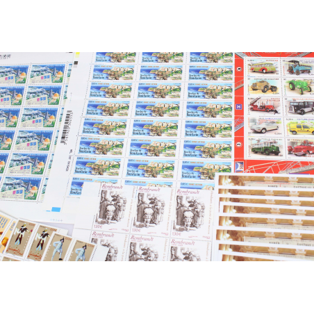 FRANCE LOT AFFRANCHISSEMENT TIMBRES/BLOCS/CARNETS EN EUROS, NEUFS FACIALE 362€