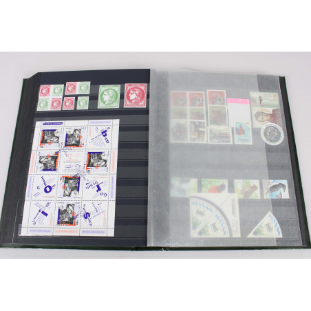 COLLECTION DE FRANCE DE 2016 A 2023 TIMBRES NEUFS** VALEUR FACIALE 975€, ALBUM