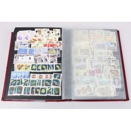 ENORME STOCK MONACO MODERNE TIMBRES NEUFS** FACIALE IMPORTANTE 1800 EUROS