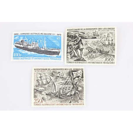 TAAF POSTE AÉRIENNE N°27 A 29 - TIMBRES NEUFS** BICENTENAIRE ET BATEAU