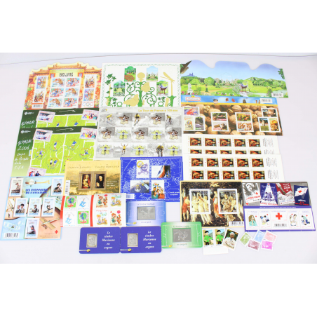 FRANCE LOT DE BLOCS/CARNETS MODERNES, TIMBRES NEUFS POUR AFFRANCHIR FACIALE 733€