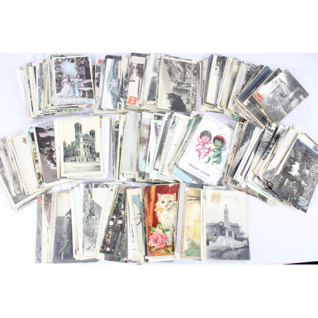 LOT DE 675 CARTES POSTALES ANCIENNES DE FRANCE, CPA