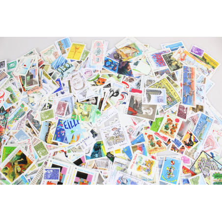 LOT DE TIMBRES FRANCE MODERNES NEUFS EN EUROS AFFRANCHISSEMENT FACIALE 1025€