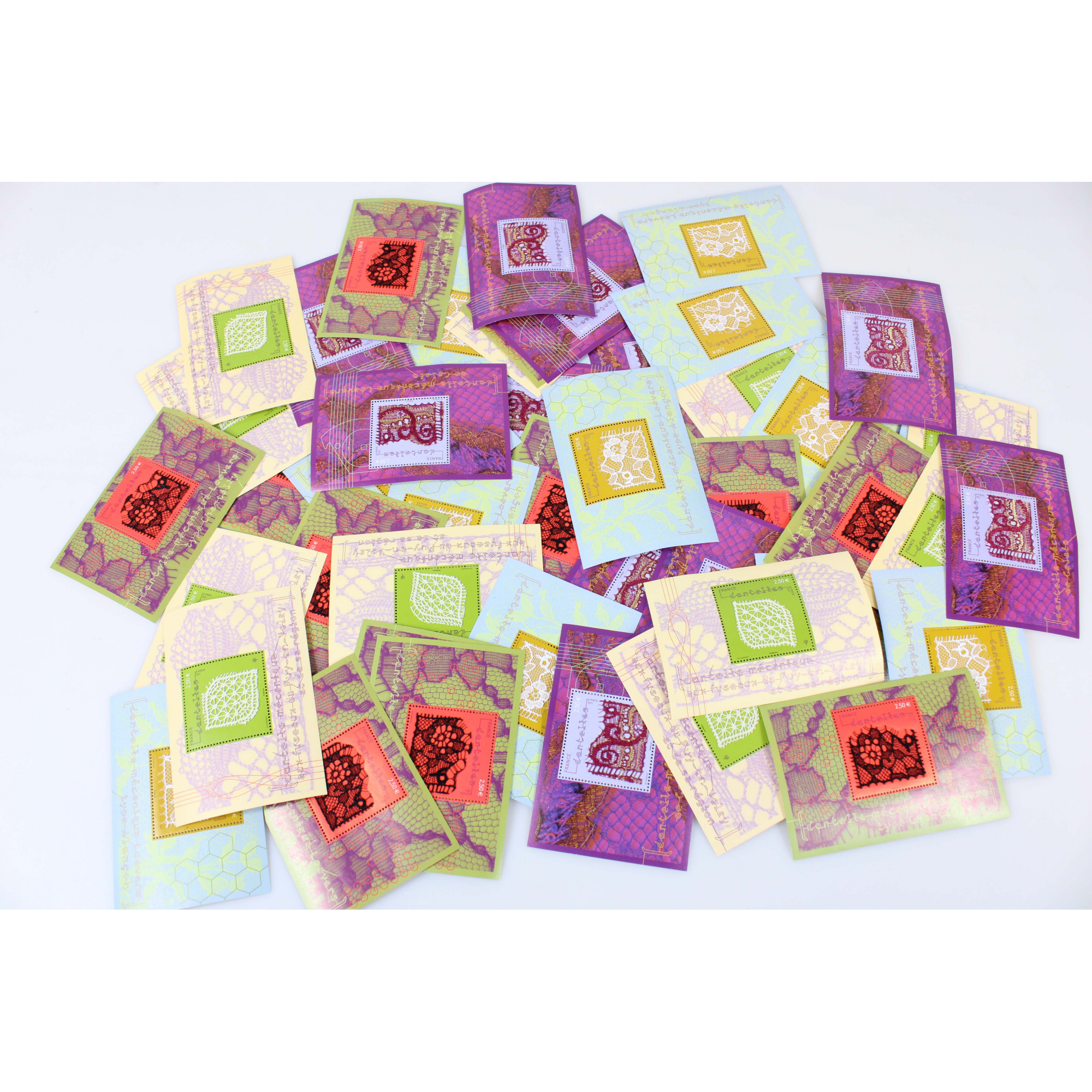 LOT 50 BLOCS DENTELLES MÉCANIQUES F4600-03 TIMBRES NEUFS** 2.50€ - FACIALE 125€