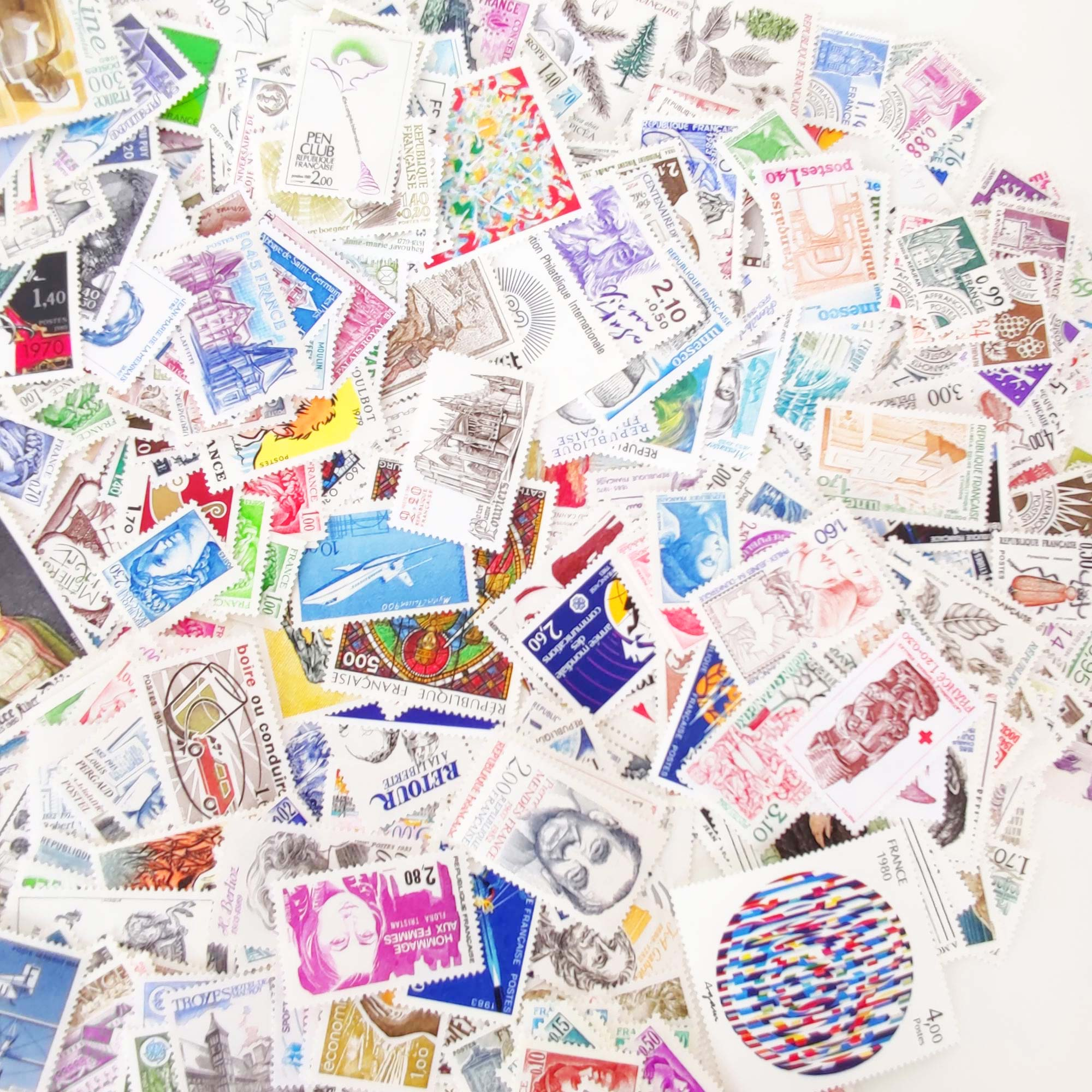 LOT DE TIMBRES NEUFS** ANNEES 1978-1985 POUR VOS COURRIERS OU COLLECTION VF 152€