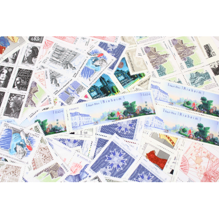 LOT DE 100 TIMBRES FRANCE NEUFS AFFRANCHISSEMENT 0.63 EUROS, SOUS FACIALE