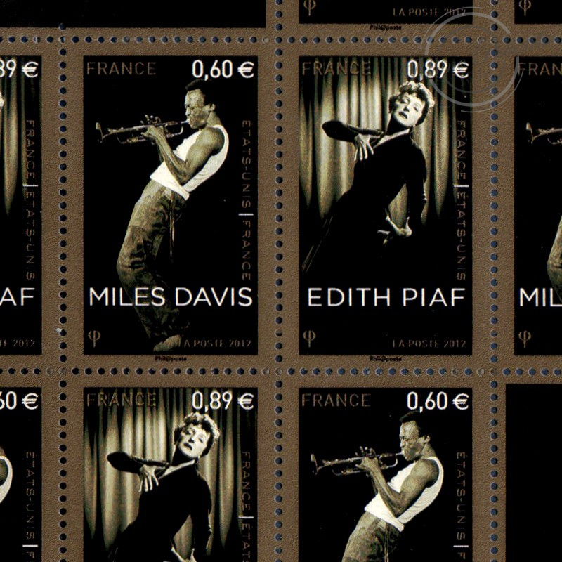 FEUILLE F4671 "EDITH PIAF ET MILES DAVIS" (2012), 13 PAIRES DE TIMBRES