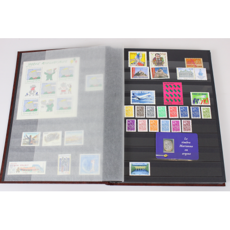 FRANCE COLLECTION DE TIMBRES DE 2006 À 2008 NEUFS, EN ALBUM FACIALE 497 EUROS