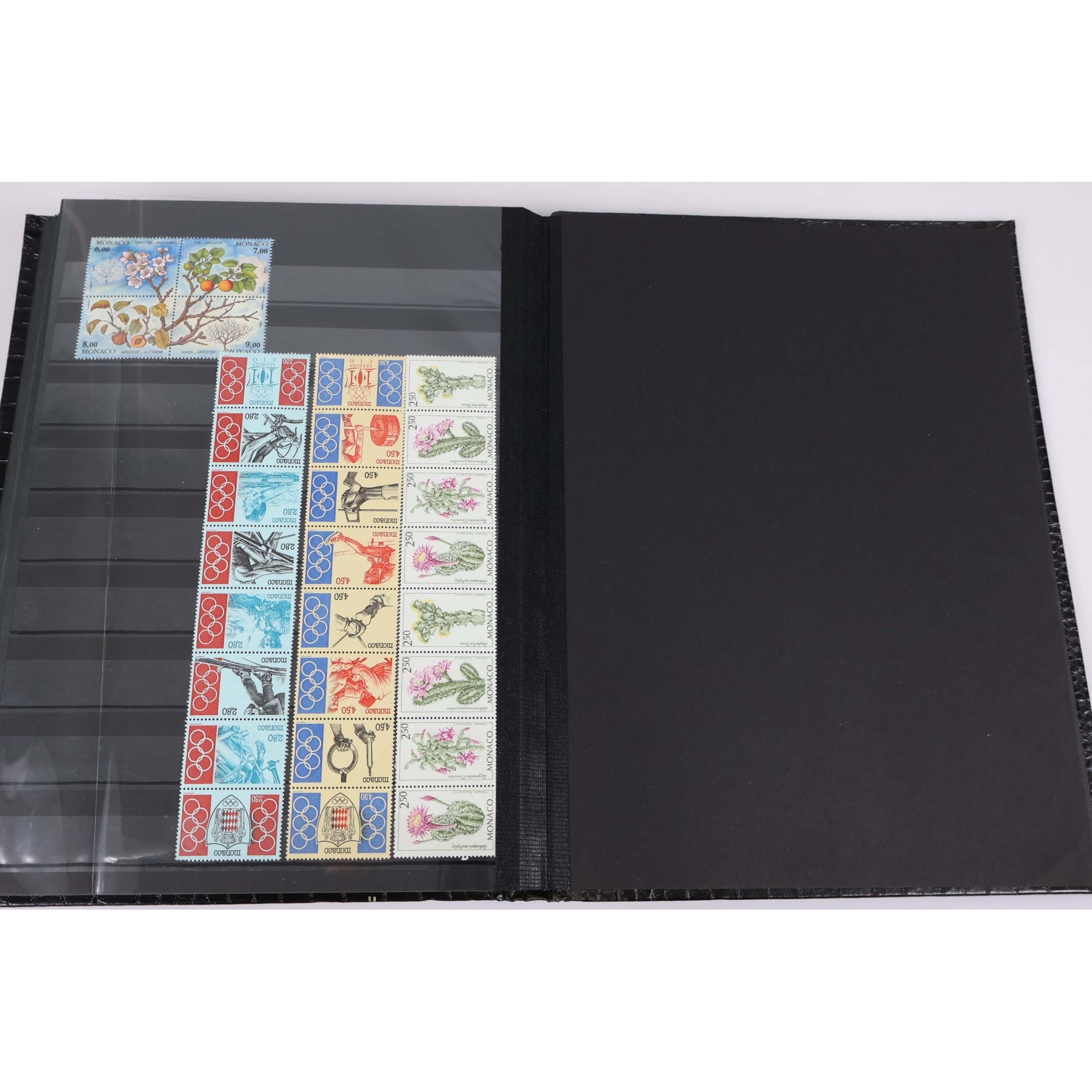 COLLECTION DE TIMBRES DE MONACO, NEUFS** DE 1985 A 1996 - FACIALE 335 EUROS