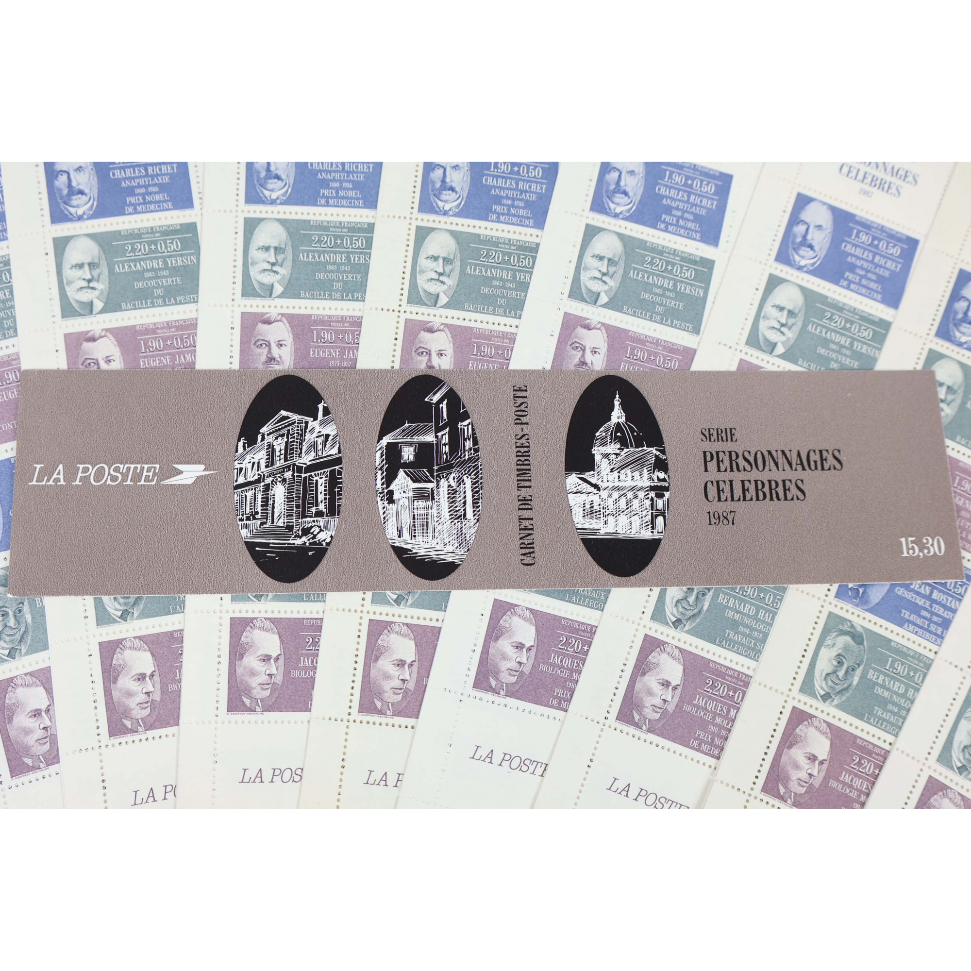 LOT 30 CARNETS BC2460 PERSONNAGES CÉLÈBRES 1987 TIMBRES NEUFS**, FACIALE 56.25€