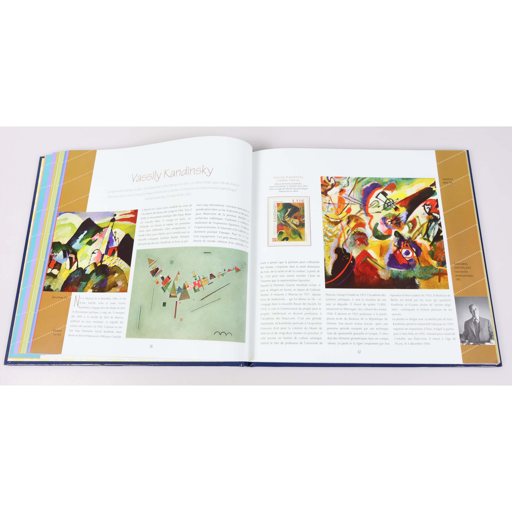 LE LIVRE DES TIMBRES FRANCE 2003