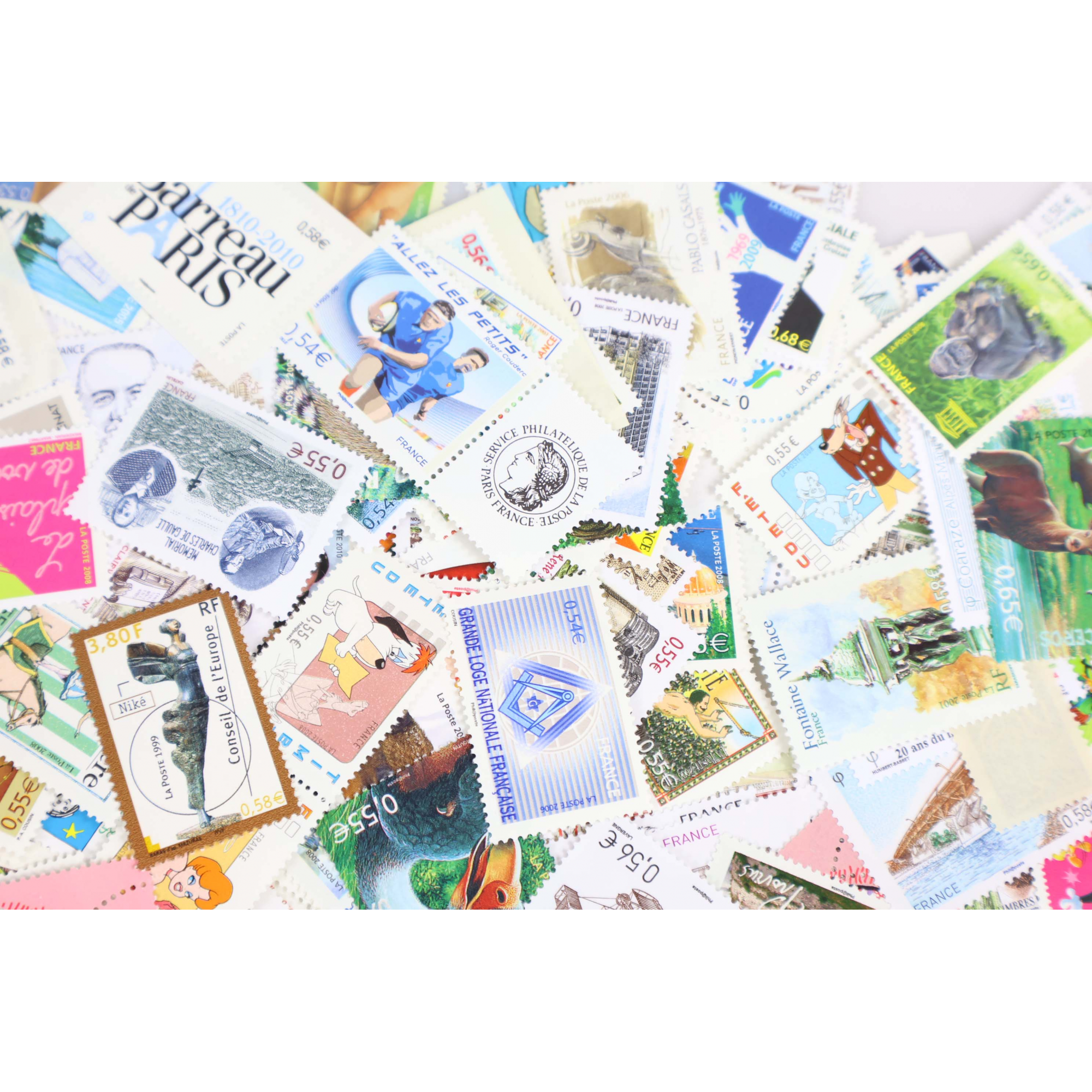 FRANCE, LOT TIMBRES POSTE EN EUROS ENTRE 0.53€ ET 0.69€ NEUFS** FACIALE DE 202€