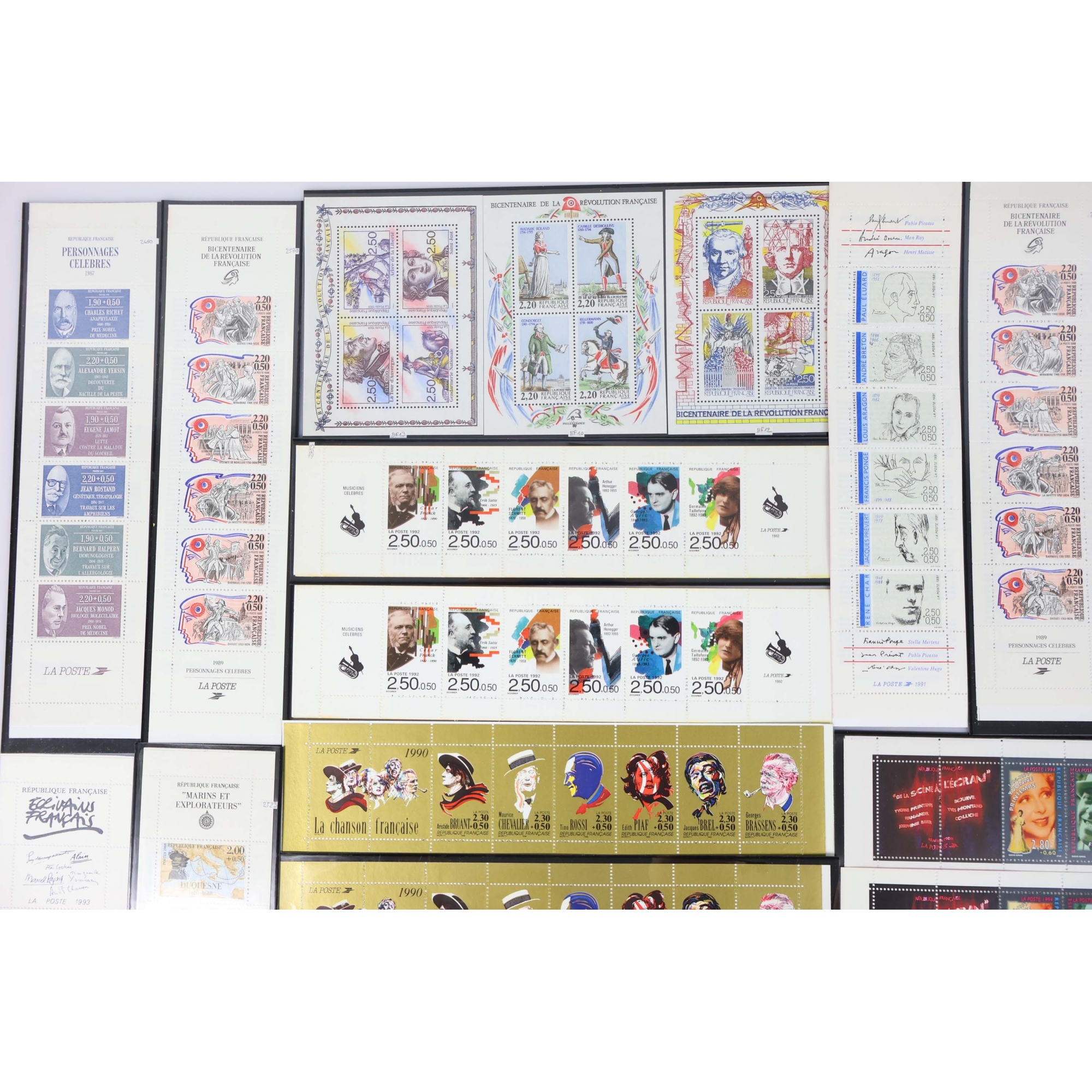 FRANCE, LOT VARIÉ DE BLOCS/CARNETS EN FRANCS TIMBRES NEUFS** FACIALE 616 FFr
