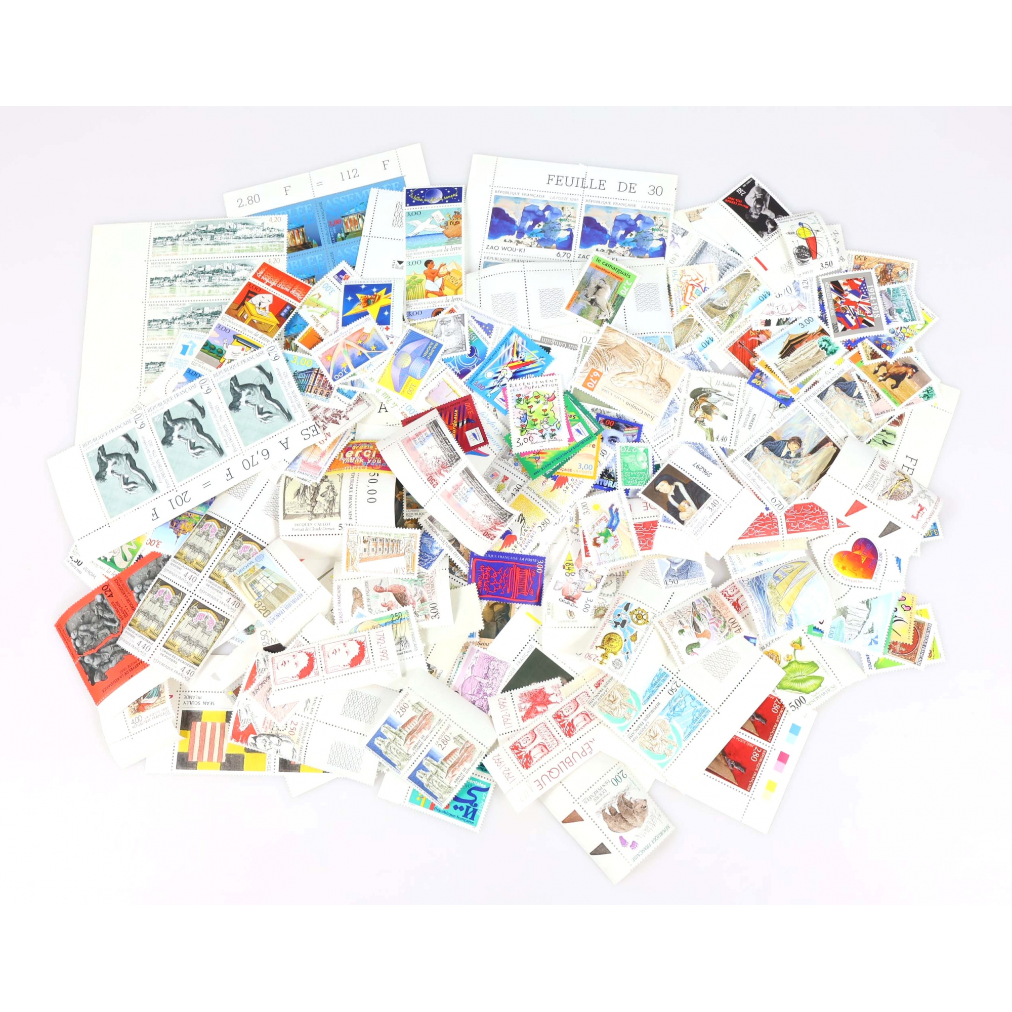 LOT TIMBRES EN FRANCS POUR AFFRANCHIR NEUFS**, VALEUR FACIALE 1122FFR
