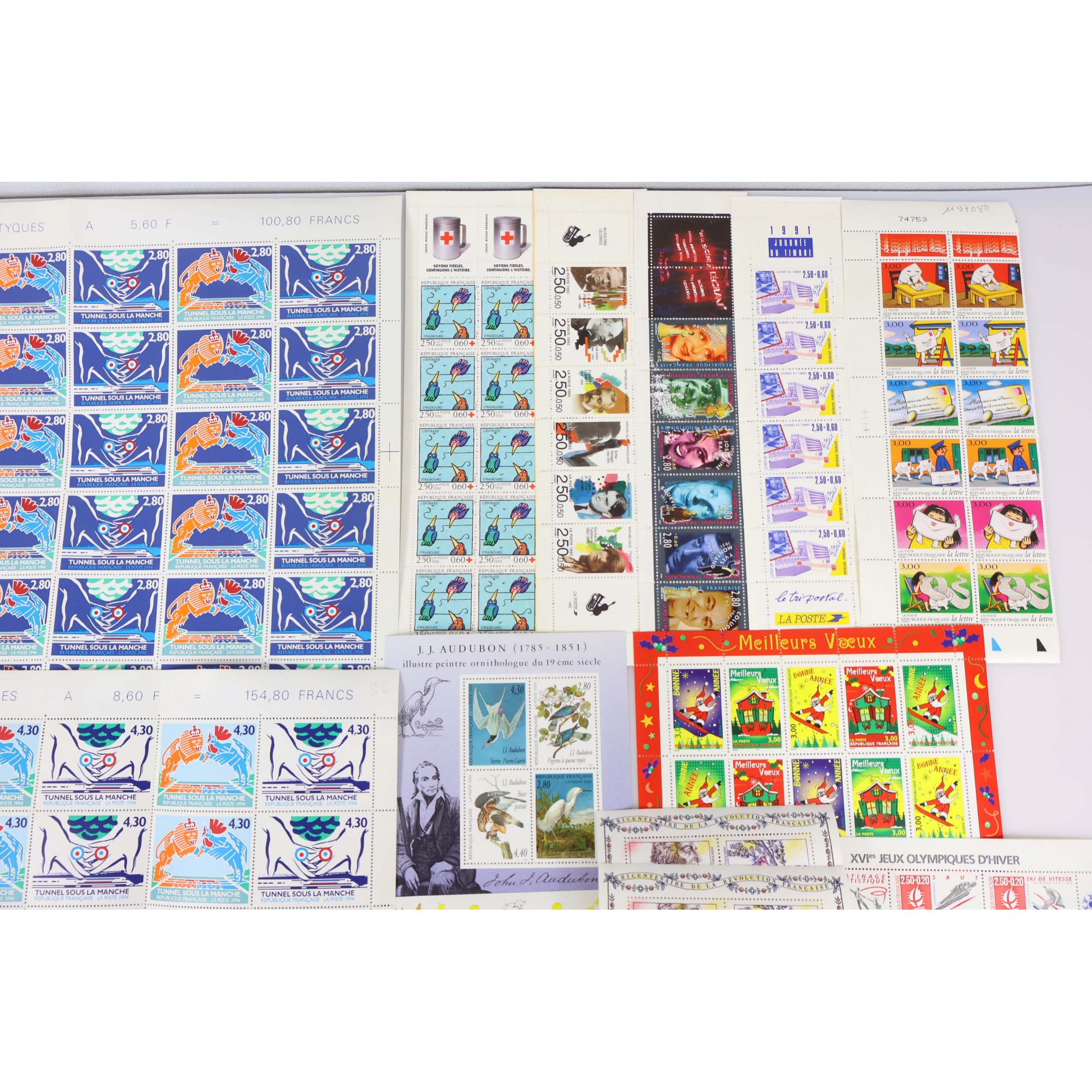 LOT EN FRANCS TIMBRES / FEUILLES / BLOCS / CARNETS VALEUR FACIALE 1021 FRANCS