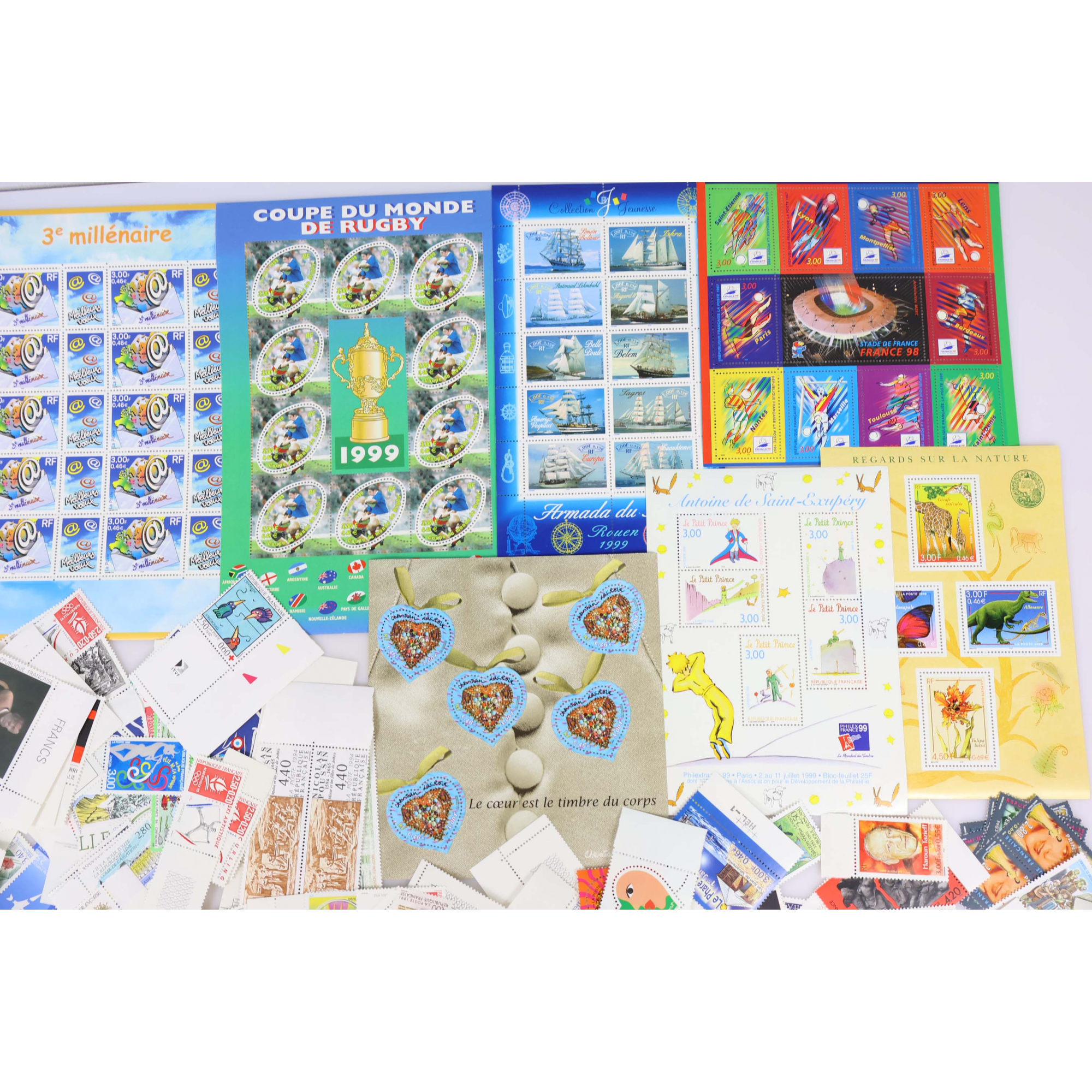 LOT EN FRANCS TIMBRES DE FRANCE BLOCS CARNETS FACIALE 2000 FRANCS TIMBRES NEUFS