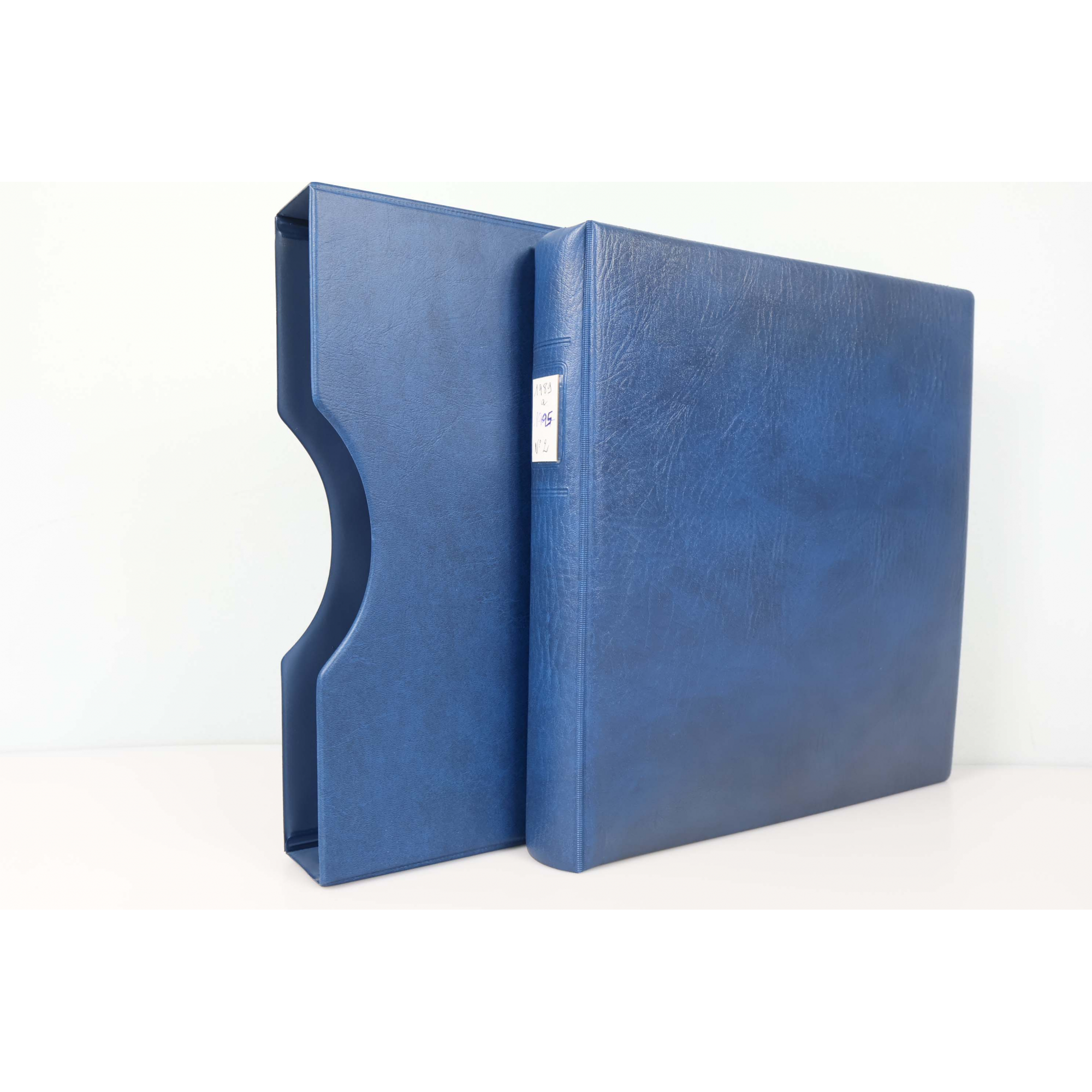 COLLECTION DE TIMBRES DE FRANCE NEUFS** ANNÉES 1989 A 1995 CLASSEUR LUXE LINDNER