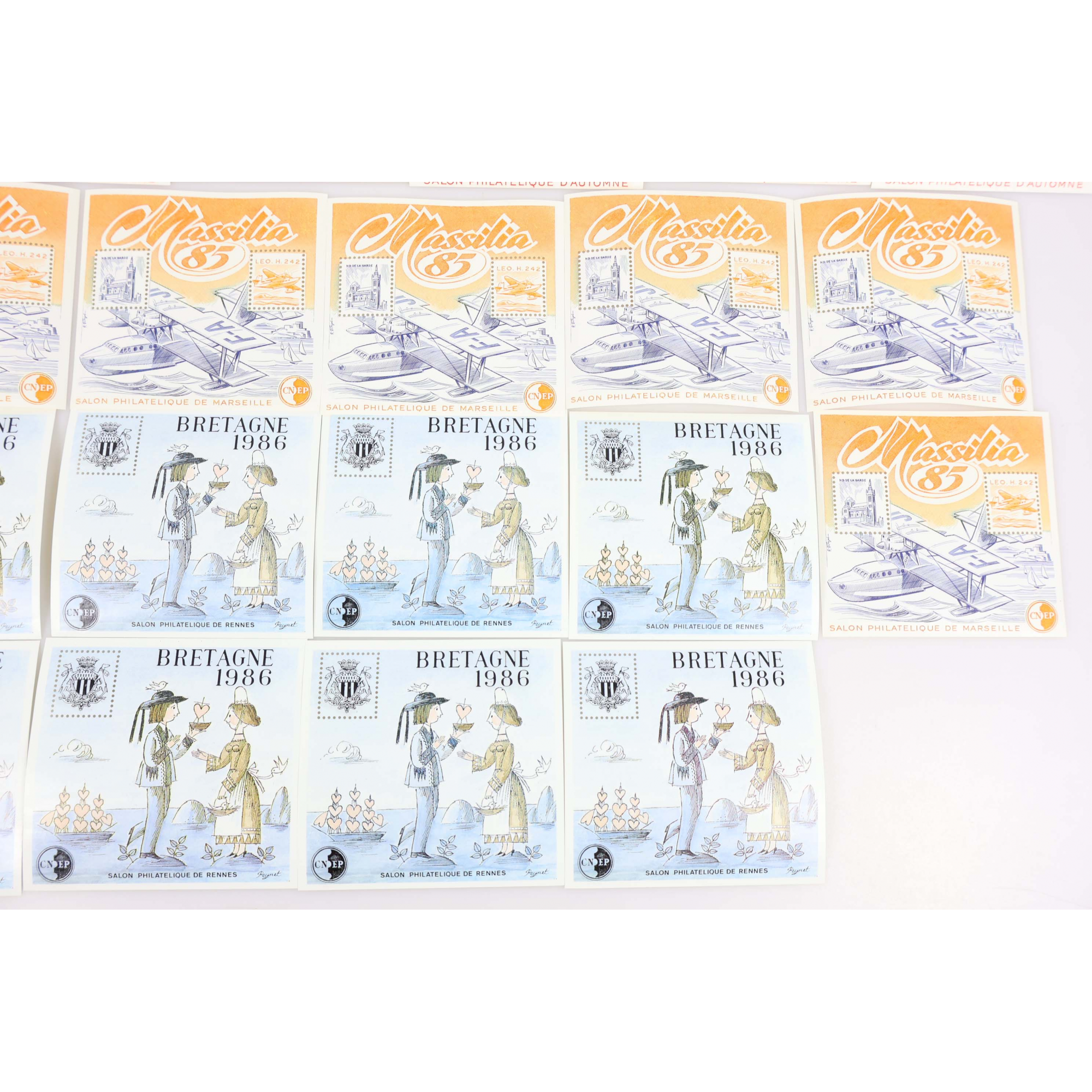 STOCK DE BLOCS CNEP DE FRANCE DE 1980 A 1986 NOMBREUX EXEMPLAIRES COTE 560 EUROS