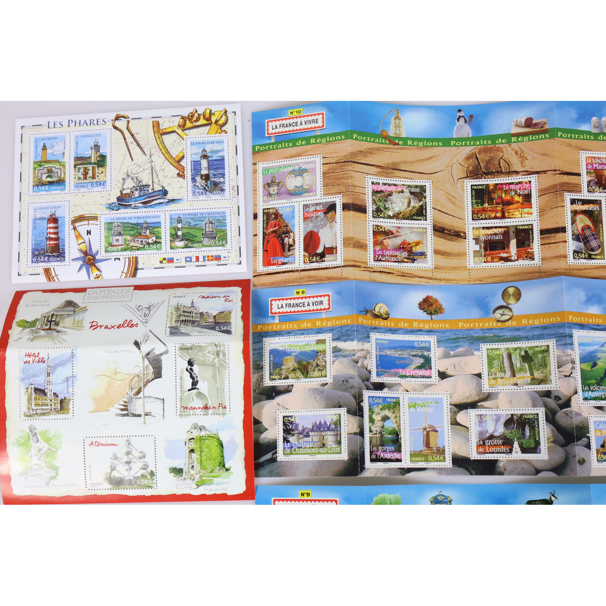 LOT DE 100 TIMBRES A 0.54€ EN BLOCS ET TIMBRES-POSTES NEUFS FACIALE 54€