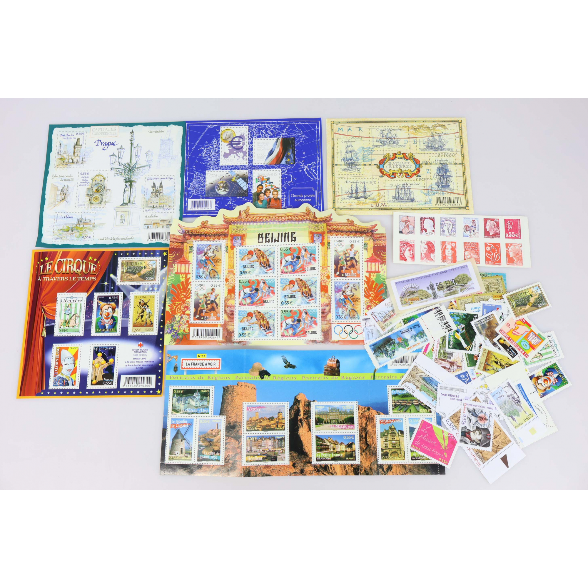 LOT DE 96 TIMBRES À 0.55€ EN BLOCS ET TIMBRES-POSTES NEUFS** FACIALE 52.8€