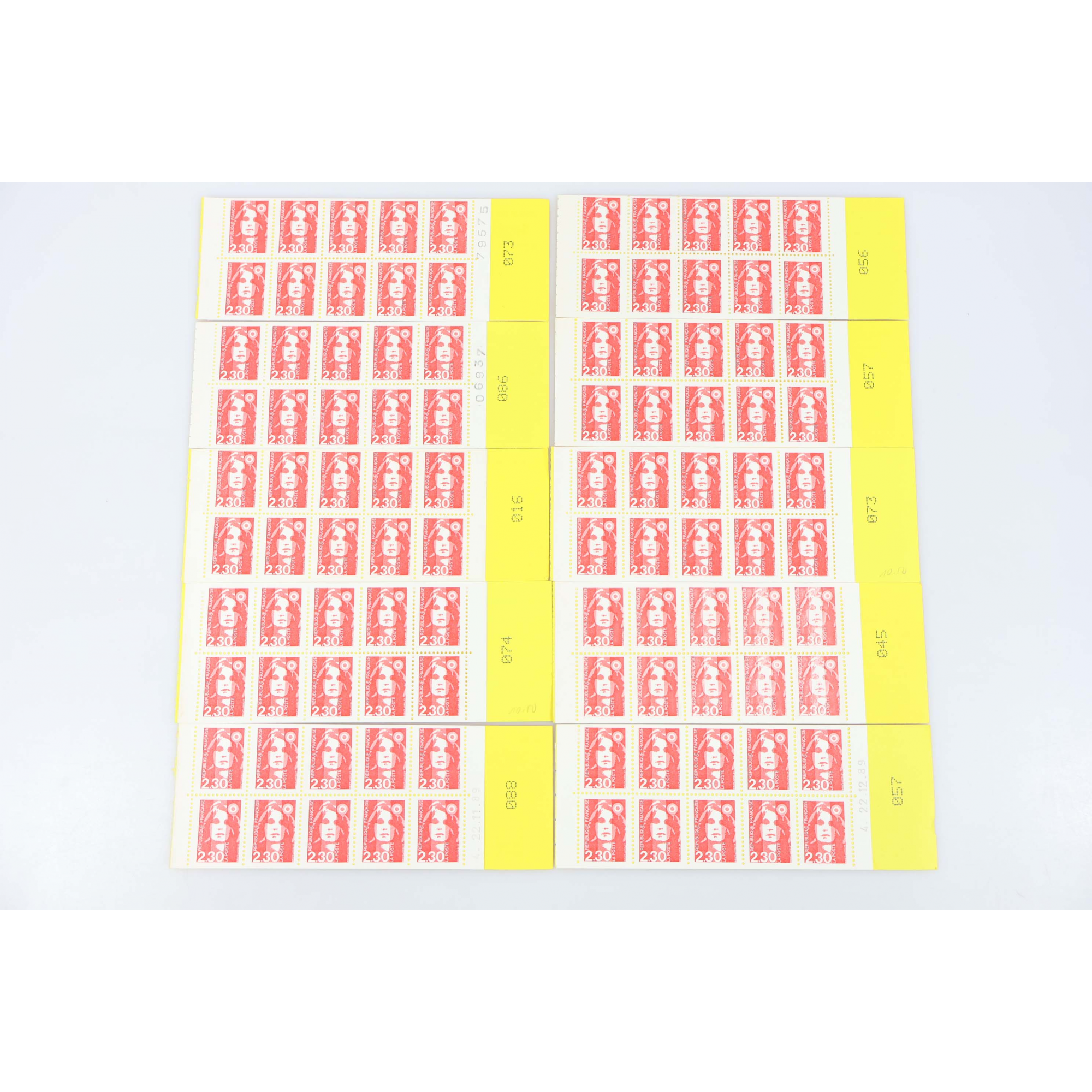 LOT DE 10 CARNETS DE TIMBRES DE FRANCE DE 2.3 FRANCS FACIALE 230 FRANCS