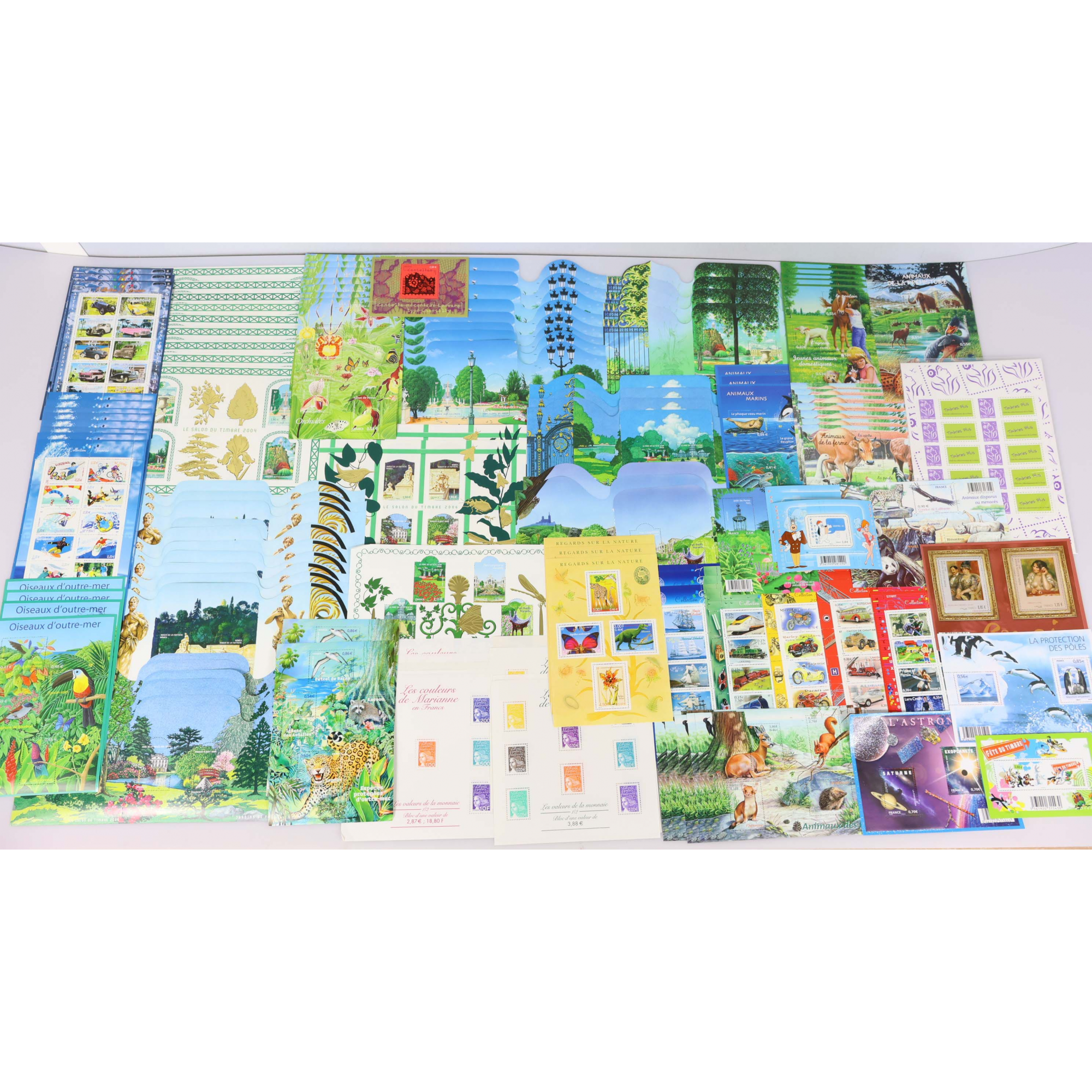 LOT IMPORTANT DE BLOCS-FEUILLETS EN EUROS TIMBRES NEUFS** FACIALE 417€