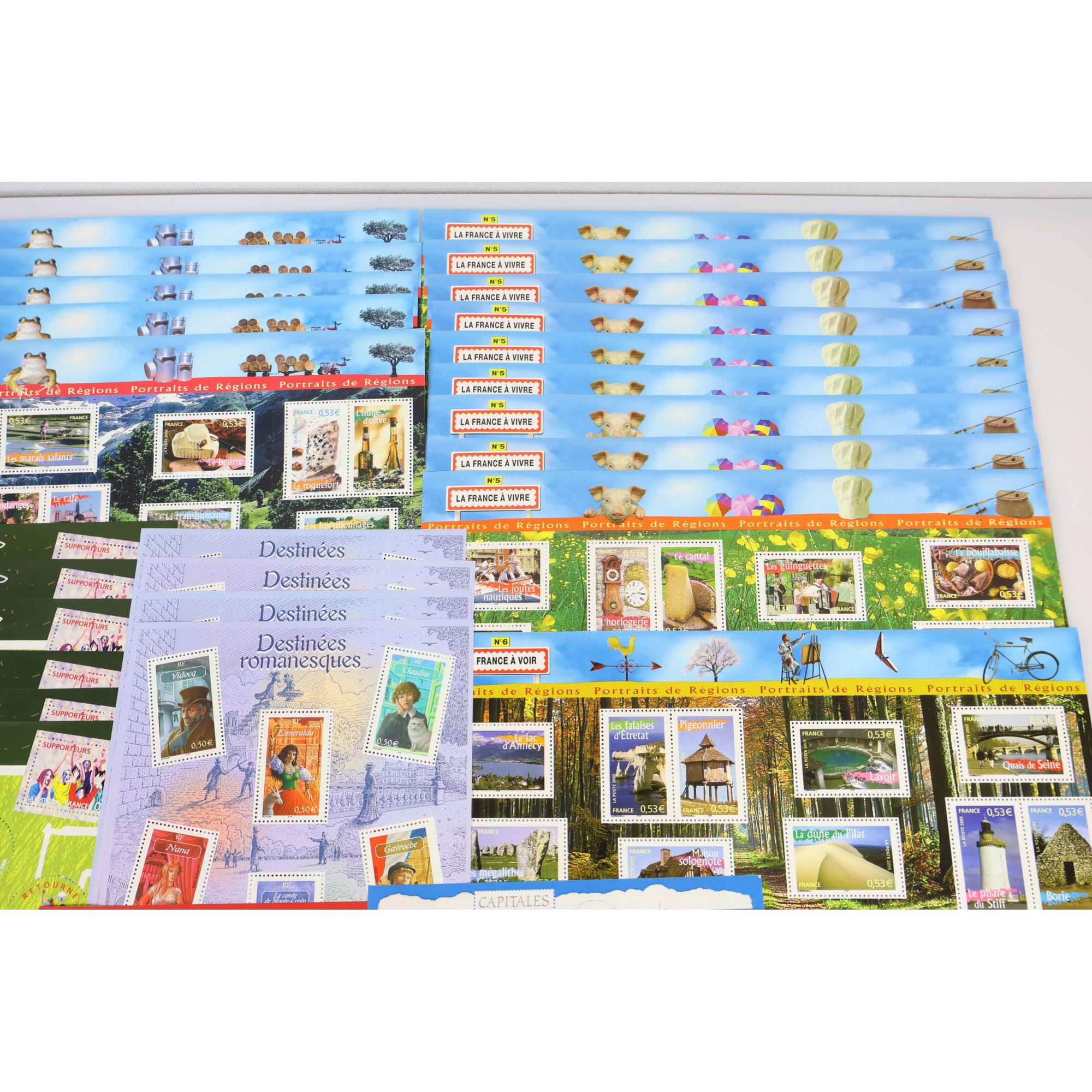 LOT IMPORTANT DE BLOCS-FEUILLETS EN EUROS TIMBRES NEUFS** FACIALE 282€