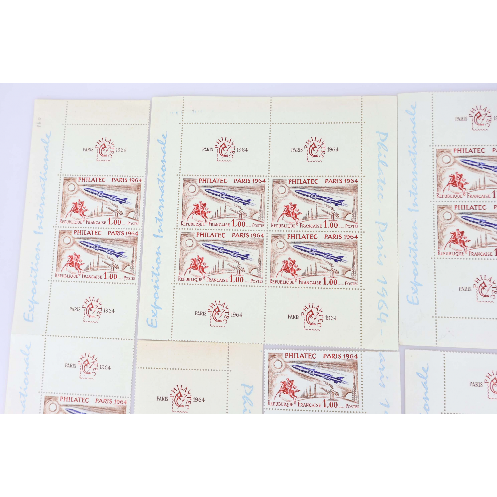 FRANCE N°1422 LOT DE 46 TIMBRES NEUFS ** EXPOSITION PHILATEC 1964 AVEC VIGNETTES