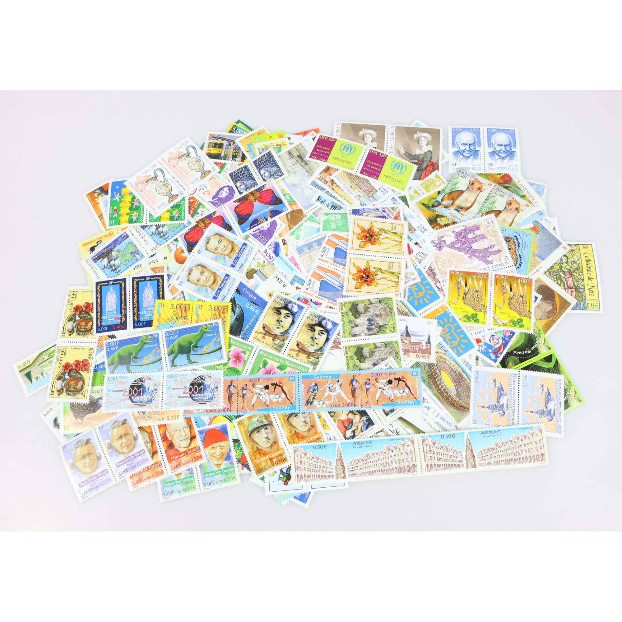 LOT DE TIMBRES NEUFS** EN EUROS POUR AFFRANCHIR TIMBRES PAR PAIRES FACIALE 238€